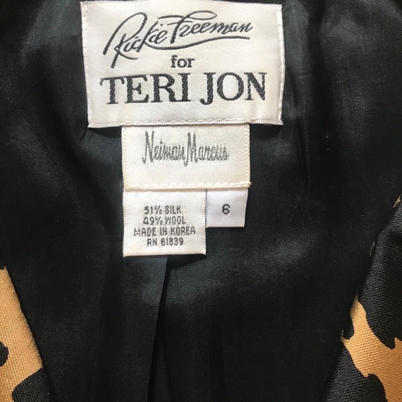 Teri Jon suit by Rickie Freeman - Picture 4 of 6